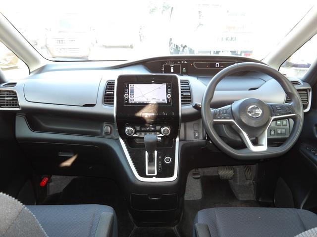 セレナ Ｘ　車検２年付き　ブレーキサポート　横滑り防止　メモリーナビ／ＣＤ／ＤＶＤ／ＢＴ／フルセグＴＶ　バックカメラ　フリップダウンモニター　ＥＴＣ　電動スライドドア　クルーズコントロール（12枚目）