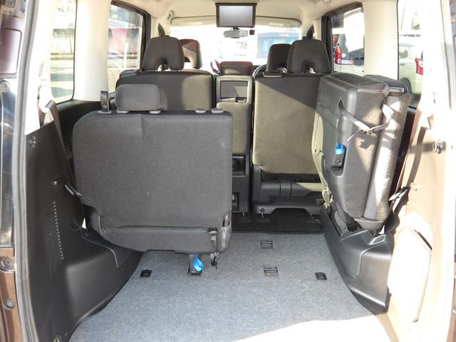 セレナ Ｘ　車検２年付き　ブレーキサポート　横滑り防止　メモリーナビ／ＣＤ／ＤＶＤ／ＢＴ／フルセグＴＶ　バックカメラ　フリップダウンモニター　ＥＴＣ　電動スライドドア　クルーズコントロール（35枚目）