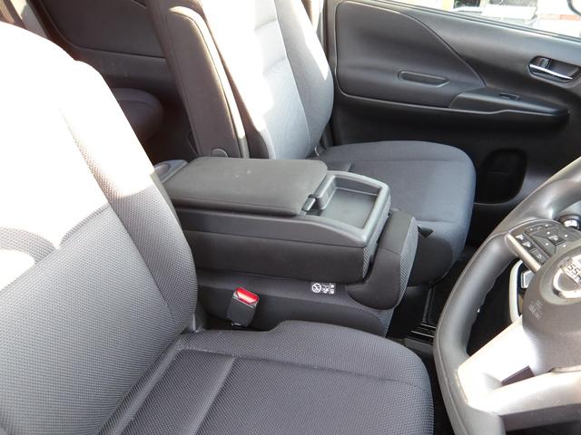 セレナ Ｘ　車検２年付き　ブレーキサポート　横滑り防止　メモリーナビ／ＣＤ／ＤＶＤ／ＢＴ／フルセグＴＶ　バックカメラ　フリップダウンモニター　ＥＴＣ　電動スライドドア　クルーズコントロール（65枚目）