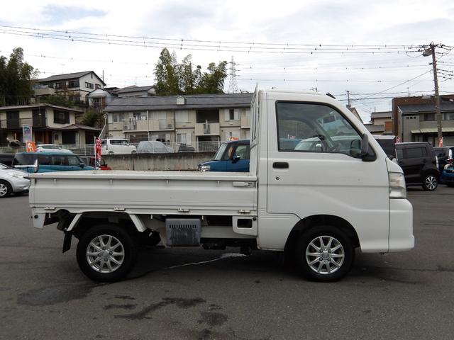ハイゼットトラック エアコン・パワステ　スペシャル　三方開き　車検２年付き　エアコン　パワステ　社外１２インチアルミホイール（7枚目）