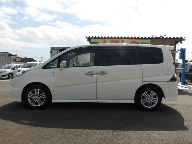 ステップワゴン スパーダＳ　ＨＤＤナビ　スマートスタイルＥＤ　タイミングチェーン　ＨＤＤナビ　バックカメラ　ＥＴＣ　フリップダウンモニター　両側電動スライドドア　スマートキー（11枚目）