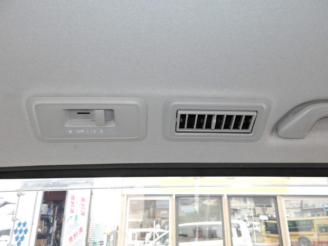 ステップワゴン スパーダＳ　ＨＤＤナビ　スマートスタイルＥＤ　タイミングチェーン　ＨＤＤナビ　バックカメラ　ＥＴＣ　フリップダウンモニター　両側電動スライドドア　スマートキー（31枚目）