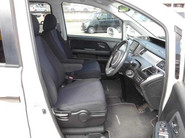 ステップワゴン スパーダＳ　ＨＤＤナビ　スマートスタイルＥＤ　タイミングチェーン　ＨＤＤナビ　バックカメラ　ＥＴＣ　フリップダウンモニター　両側電動スライドドア　スマートキー（44枚目）