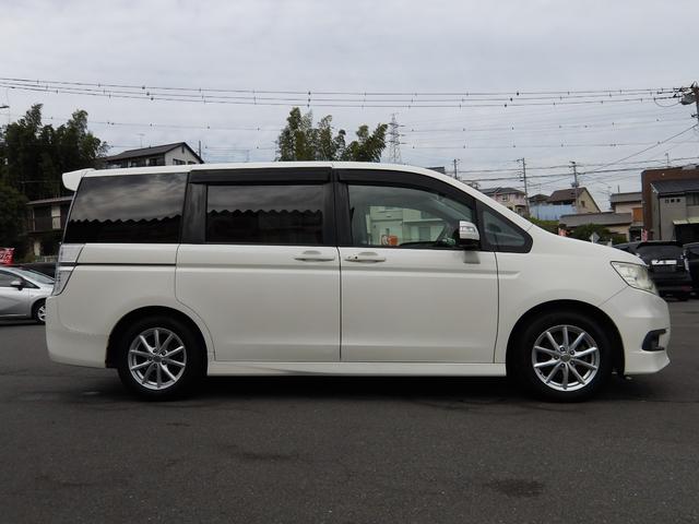 ステップワゴンスパーダ Ｓ　電動スライドドア　ＨＤＤナビ／ＣＤ／ＤＶＤ／ＭＳＶ／フルセグＴＶ　バックカメラ　ＥＴＣ　スマートキー　　セキュリティ　パドルシフト（7枚目）