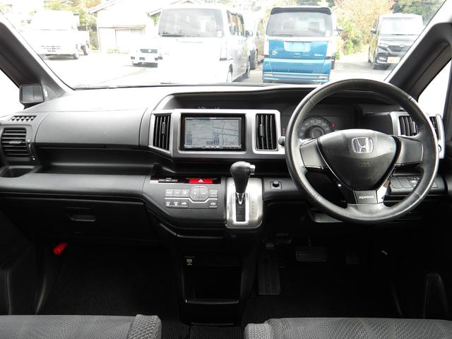 ステップワゴンスパーダ Ｓ　電動スライドドア　ＨＤＤナビ／ＣＤ／ＤＶＤ／ＭＳＶ／フルセグＴＶ　バックカメラ　ＥＴＣ　スマートキー　　セキュリティ　パドルシフト（12枚目）