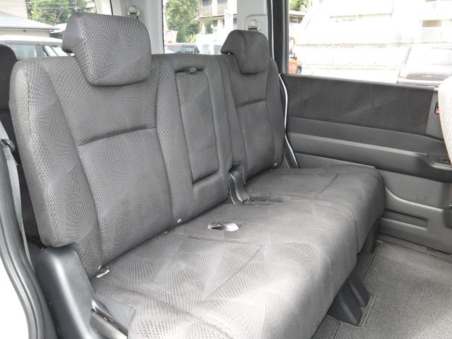 ステップワゴンスパーダ Ｓ　電動スライドドア　ＨＤＤナビ／ＣＤ／ＤＶＤ／ＭＳＶ／フルセグＴＶ　バックカメラ　ＥＴＣ　スマートキー　　セキュリティ　パドルシフト（25枚目）