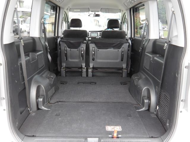 ステップワゴンスパーダ Ｓ　電動スライドドア　ＨＤＤナビ／ＣＤ／ＤＶＤ／ＭＳＶ／フルセグＴＶ　バックカメラ　ＥＴＣ　スマートキー　　セキュリティ　パドルシフト（34枚目）