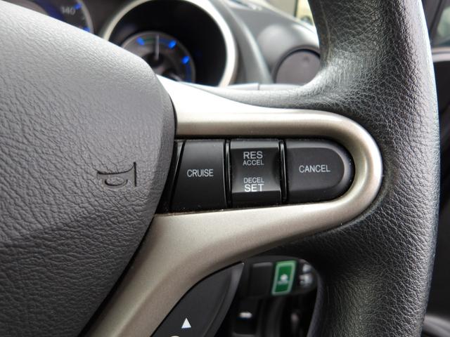 フィットハイブリッド ベースグレード 車検2年付き メモリーナビ/CD/AUX/ワンセグTV ETC クルーズコントロール キーレスキー(20枚目)