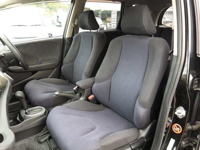 フィットハイブリッド ベースグレード 車検2年付き メモリーナビ/CD/AUX/ワンセグTV ETC クルーズコントロール キーレスキー(25枚目)