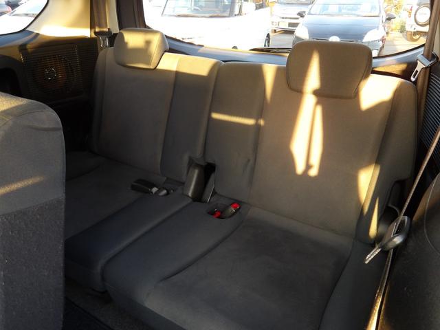 フリード G Lパッケージ 車検2年付き 8人乗り 電動スライドドア メモリーナビ/CD/DVD/Bluetooth/フルセグTV バックカメラ ETC(27枚目)