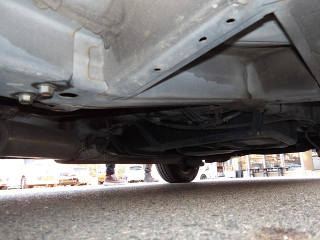 フリード G Lパッケージ 車検2年付き 8人乗り 電動スライドドア メモリーナビ/CD/DVD/Bluetooth/フルセグTV バックカメラ ETC(45枚目)