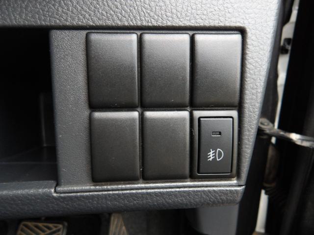 ワゴンＲスティングレー Ｔ　車検２年付き　メモリーナビ／ＣＤ／　ＤＶＤ／Ｂｌｕｅｔｏｏｔｈ／フルセグＴＶ　バックカメラ　ＥＴＣ　スマートキー　プッシュスタート　セキュリティ（17枚目）