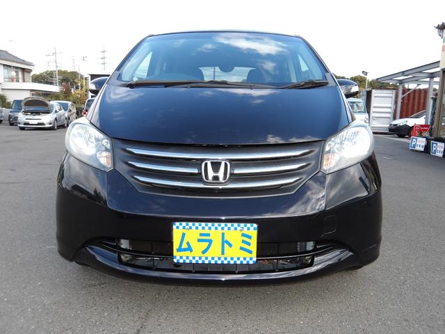 フリード Ｇ　ジャストセレクション　車検２年付き　メモリーナビ／ＣＤ／ＤＶＤ／Ｂｌｕｅｔｏｏｔｈ／フルセグＴＶ　バックカメラ　ＥＴＣ　両側電動スライドドア　スマートキー　ＥＣＯＮ（5枚目）