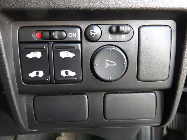 フリード Ｇ　ジャストセレクション　車検２年付き　メモリーナビ／ＣＤ／ＤＶＤ／Ｂｌｕｅｔｏｏｔｈ／フルセグＴＶ　バックカメラ　ＥＴＣ　両側電動スライドドア　スマートキー　ＥＣＯＮ（18枚目）