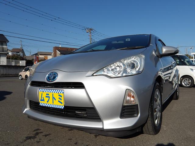 アクア Ｓ　メモリーナビ　ＣＤ　Ｂｌｕｅｔｏｏｔｈ　地デジ　ＥＴＣ　スマートキー　プッシュスタート　セキュリティ　横滑り防止（4枚目）