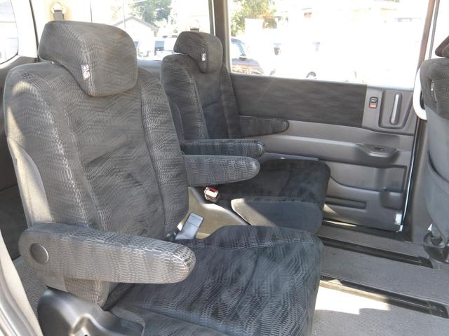 ステップワゴン Ｇ　コンフォートセレクション　車検２年付き　メモリーナビ／ＣＤ／ＤＶＤ／ＳＤ／ワンセグ　バックカメラ　ＥＴＣ　両側電動スライドドア　スマートキー　セキュリティ　アイドリングストップ　横滑り防止　ＡＢＳ（25枚目）