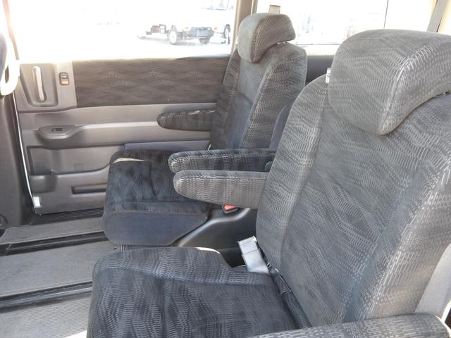 ステップワゴン Ｇ　コンフォートセレクション　車検２年付き　メモリーナビ／ＣＤ／ＤＶＤ／ＳＤ／ワンセグ　バックカメラ　ＥＴＣ　両側電動スライドドア　スマートキー　セキュリティ　アイドリングストップ　横滑り防止　ＡＢＳ（28枚目）