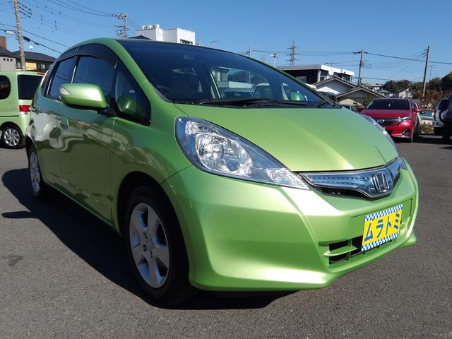 フィットハイブリッド スマートセレクション 車検2年付き HDDナビ/CD/DVD/MSV/TV バックカメラ ETC スマートキー クルーズコントロール(6枚目)