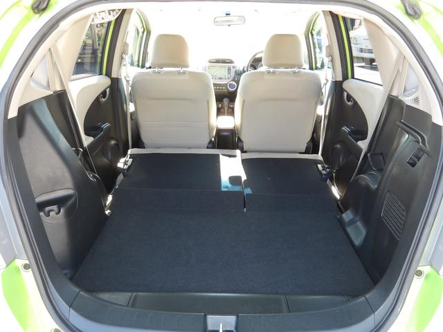 フィットハイブリッド スマートセレクション 車検2年付き HDDナビ/CD/DVD/MSV/TV バックカメラ ETC スマートキー クルーズコントロール(32枚目)