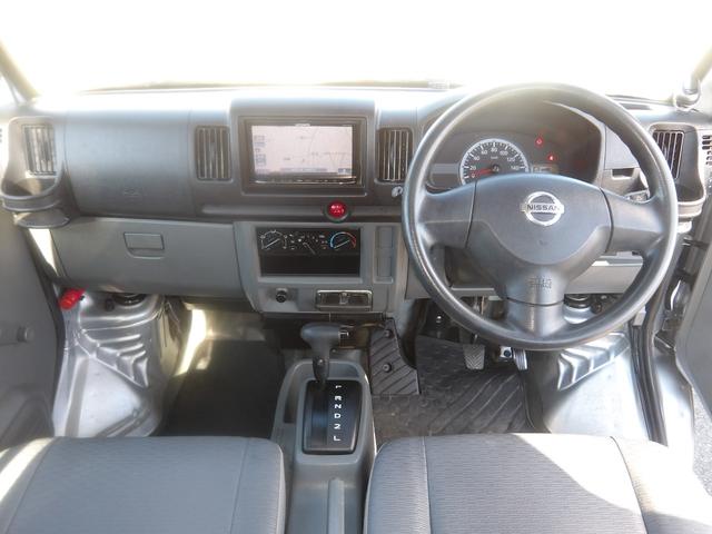 NV100クリッパーバン DX 車検2年付き カロッツェリアメモリーナビ CD バックカメラ コーナーセンサー ヘッドライトレベライザー 両側スライドドア(12枚目)