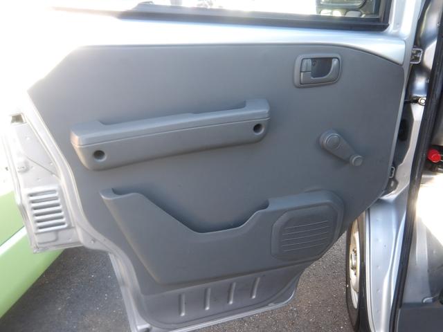 NV100クリッパーバン DX 車検2年付き カロッツェリアメモリーナビ CD バックカメラ コーナーセンサー ヘッドライトレベライザー 両側スライドドア(47枚目)