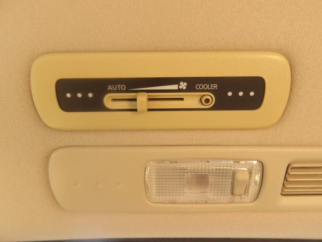 セレナ ２０Ｇ　車検２年付き　ＨＤＤナビ／ＣＤ／ＤＶＤ／Ｂｌｕｅｔｏｏｔｈ／フルセグＴＶ　全方位カメラ　ＥＴＣ　スマートキー　セキュリティ　両側電動スライドドア　フリップダウンモニター（77枚目）