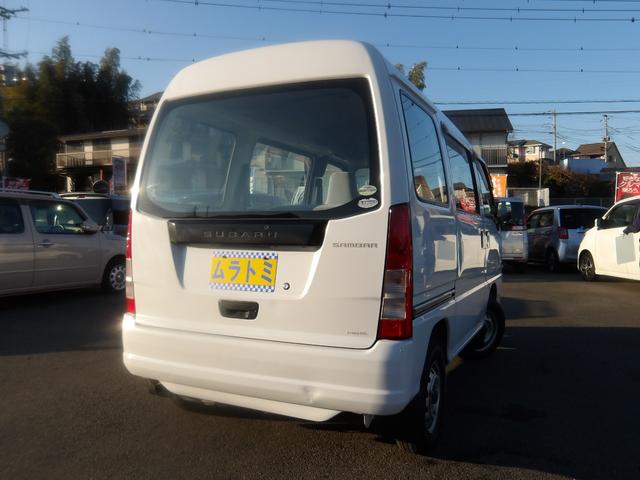 サンバーバン ＶＢ　車検２年付き　５速マニュアル車　エアコン　パワステ（9枚目）