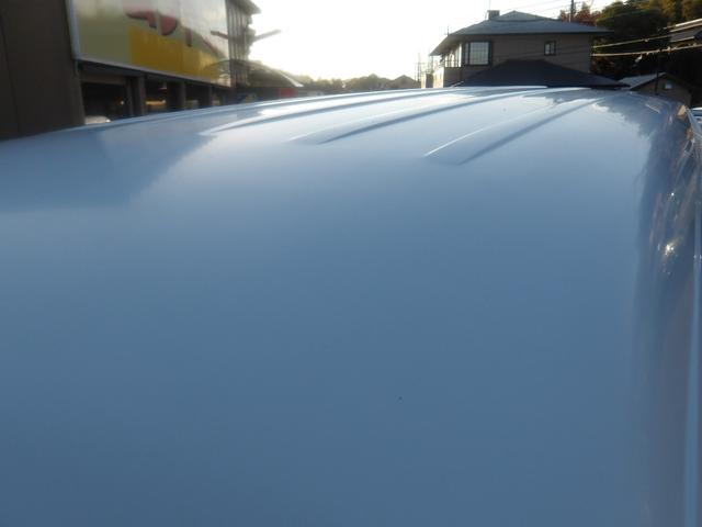 サンバーバン ＶＢ　車検２年付き　５速マニュアル車　エアコン　パワステ（45枚目）