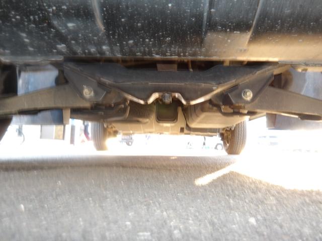 サンバーバン ＶＢ　車検２年付き　５速マニュアル車　エアコン　パワステ（48枚目）