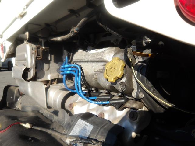 サンバートラック ＴＢ　５速マニュアル車　エアコン　パワステ　エアバッグ（43枚目）