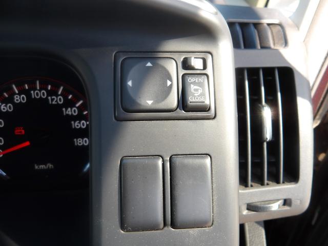 セレナ ハイウェイスター 車検2年付き HDDナビ/CD/DVD/MSV/地デジTV バックカメラ ETC スマートキー セキュリティ 両側スライドドア(18枚目)