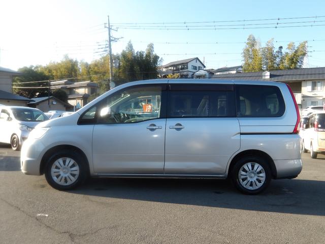 セレナ 20S Vセレクション 車検2年付き HDDナビ/CD/DVD/MSV/地デジTV バックカメラ ETC 電動スライドドア スマートキー セキュリティ(8枚目)