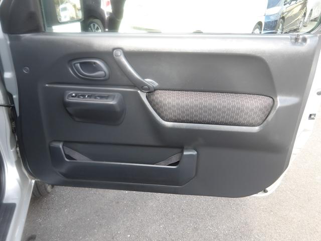 ジムニー ＸＣ　メモリーナビ／ＣＤ／ＤＶＤ／Ｂｌｕｅｔｏｏｔｈ／地デジＴＶ　バックカメラ　ＥＴＣ　キーレスキー（36枚目）