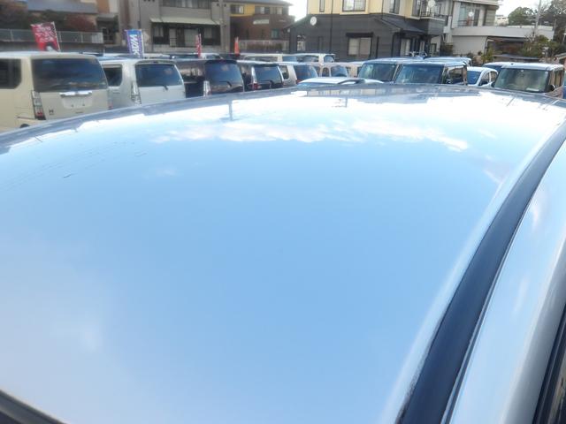 フリード Ｇ　ジャストセレクション　８人乗り　車検２年付き　ＨＤＤナビ／ＣＤ／ＤＶＤ／ＭＳＶ／ワンセグ　バックカメラ　ＥＴＣ　電動スライドドア　キーレスキー（10枚目）