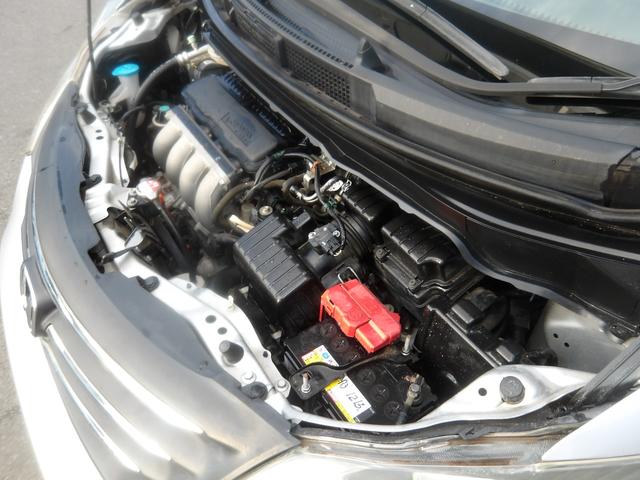 フリード Ｇ　ジャストセレクション　８人乗り　車検２年付き　ＨＤＤナビ／ＣＤ／ＤＶＤ／ＭＳＶ／ワンセグ　バックカメラ　ＥＴＣ　電動スライドドア　キーレスキー（40枚目）