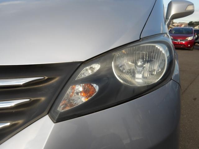 フリード Ｇ　ジャストセレクション　８人乗り　車検２年付き　ＨＤＤナビ／ＣＤ／ＤＶＤ／ＭＳＶ／ワンセグ　バックカメラ　ＥＴＣ　電動スライドドア　キーレスキー（42枚目）