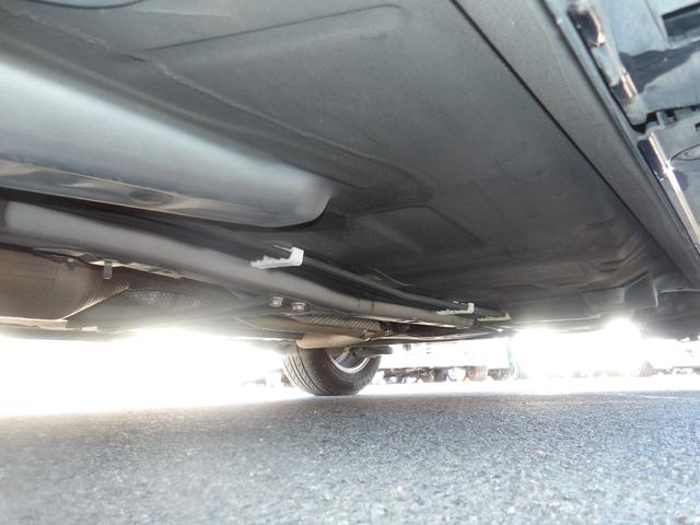 プリウス Ｓ　ＬＥＤエディション　ＳＤナビ／ＣＤ／ＡＵＸ／ワンセグＴＶ　バックカメラ　ＥＴＣ　スマートキー　プッシュスタート　セキュリティ　ＬＥＤオートヘッドライト　フォグライト（55枚目）