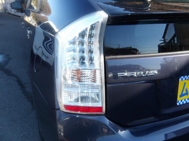 プリウス Ｓ　ＬＥＤエディション　ＳＤナビ／ＣＤ／ＡＵＸ／ワンセグＴＶ　バックカメラ　ＥＴＣ　スマートキー　プッシュスタート　セキュリティ　ＬＥＤオートヘッドライト　フォグライト（62枚目）