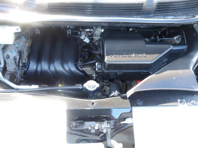 セレナ ２０Ｘ　Ｓ－ハイブリッド　車検２年付き　ＳＤナビ／ＣＤ／ＤＶＤ／フルセグＴＶ　フリップダウンモニター　バックカメラ　ＥＴＣ　スマートキー　プッシュスタート　セキュリティ　電動スライドドア（12枚目）