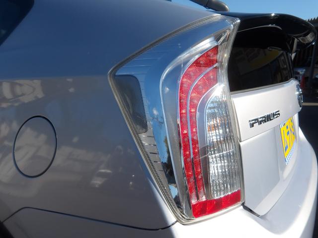 プリウス S 車検2年付き 後期モデル SDナビ/CD/DVD/Bluetooth/フルセグTV バックカメラ ETC スマートキー プッシュスタート セキュリティ(67枚目)