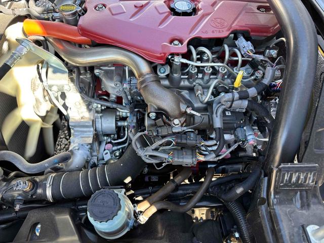 デュトロ 超ロング全低床ターボ 3t ワイド幅 超ロング ウィング 跳ね上げゲート MT LED バックカメラ スマートキー アイドリングストップ 電動格納ミラー ESC エアコン ミュージックプレイヤー接続可(37枚目)