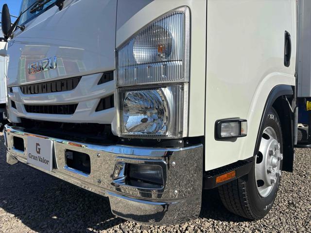 エルフトラック 3t ワイド幅 ロング 低温冷凍車 加温機能付き 格納ゲート スタンバイ付き 床縞板 サイド扉 MT ETC バックカメラ 電動格納ミラー エアコン(9枚目)