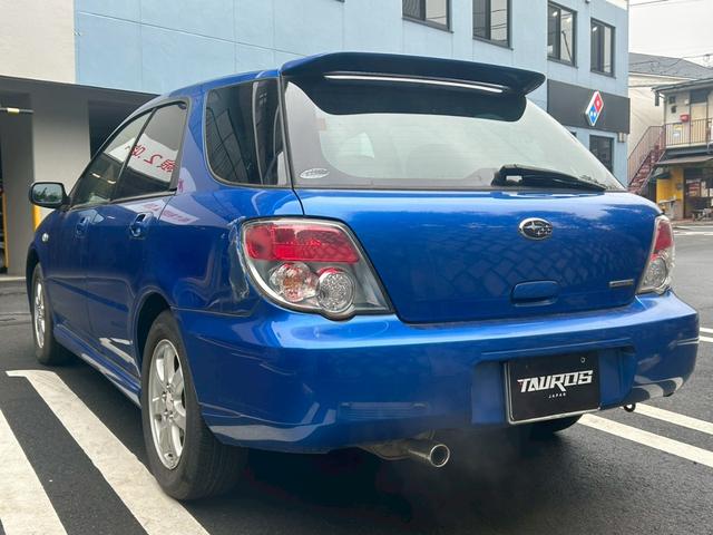 インプレッサスポーツワゴン １．５ｉ　ユーザー買取車／社外ナビ／テレビ／ＥＴＣ／純正アルミ１５インチ／運転席エアバック／パワーステアリング／オートエアコン／キーレスキー（7枚目）
