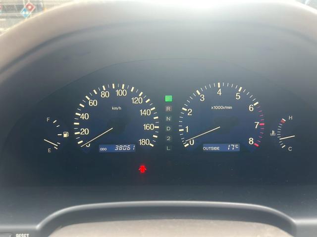 プログレ NC250 ウォールナットパッケージ 名車!プログレ入庫♪♪♪ETCもついていて高速道路もストレスフリー♪年代を感じさせないパワフルな走りも健在です!!!(22枚目)