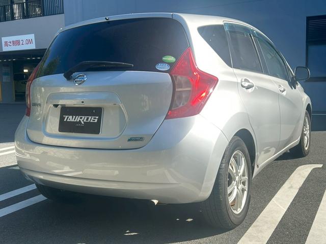 ノート 　ユーザー買取車／ナビ／バックモニター／ＴＶ／スマートキープッシュスタート／社外アルミホイール／フォグランプ／アイドリングストップ（6枚目）