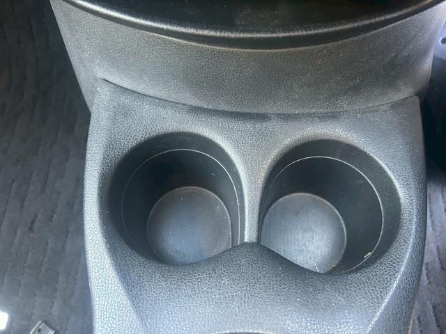 ノート 　ユーザー買取車／ナビ／バックモニター／ＴＶ／スマートキープッシュスタート／社外アルミホイール／フォグランプ／アイドリングストップ（31枚目）