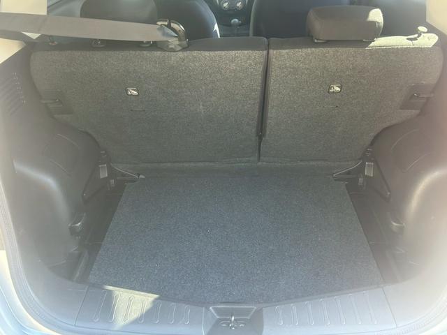 ノート 　ユーザー買取車／ナビ／バックモニター／ＴＶ／スマートキープッシュスタート／社外アルミホイール／フォグランプ／アイドリングストップ（41枚目）