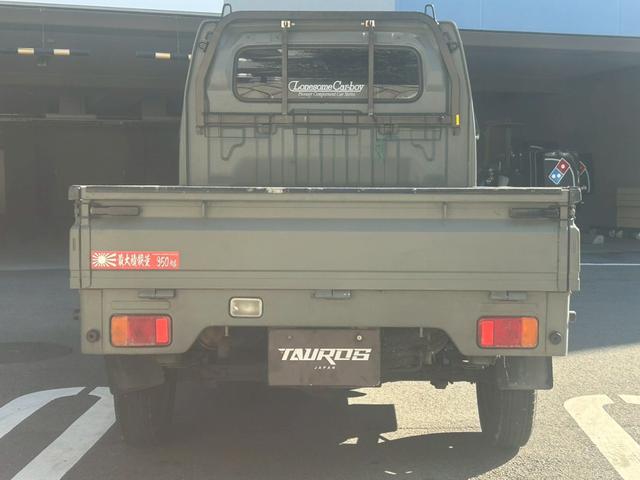 キャリイトラック ＫＣエアコン・パワステ　ユーザー買取車！キャリィトラック入庫♪♪♪５速ＭＴ車！エアコンも問題なしです！オールペイントもきれいな仕上がりになってます！（7枚目）