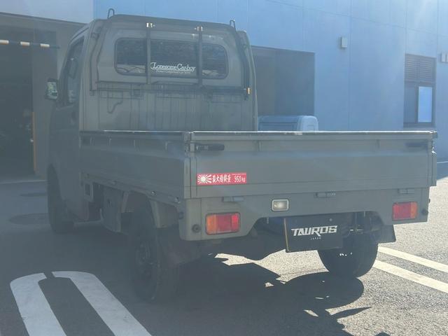 キャリイトラック ＫＣエアコン・パワステ　ユーザー買取車！キャリィトラック入庫♪♪♪５速ＭＴ車！エアコンも問題なしです！オールペイントもきれいな仕上がりになってます！（8枚目）