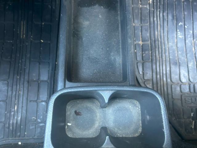 キャリイトラック ＫＣエアコン・パワステ　ユーザー買取車！キャリィトラック入庫♪♪♪５速ＭＴ車！エアコンも問題なしです！オールペイントもきれいな仕上がりになってます！（29枚目）